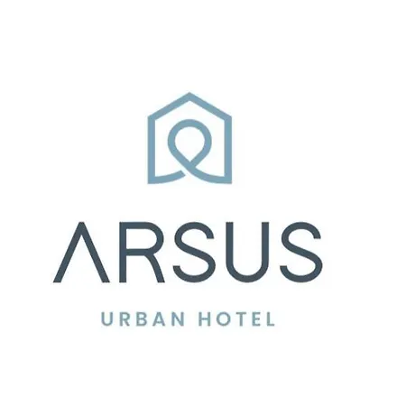ホテル Arsus ヴィーゴ