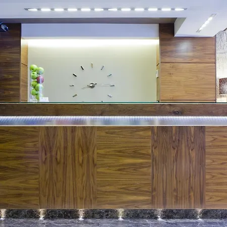 Hotel Arsus 2*